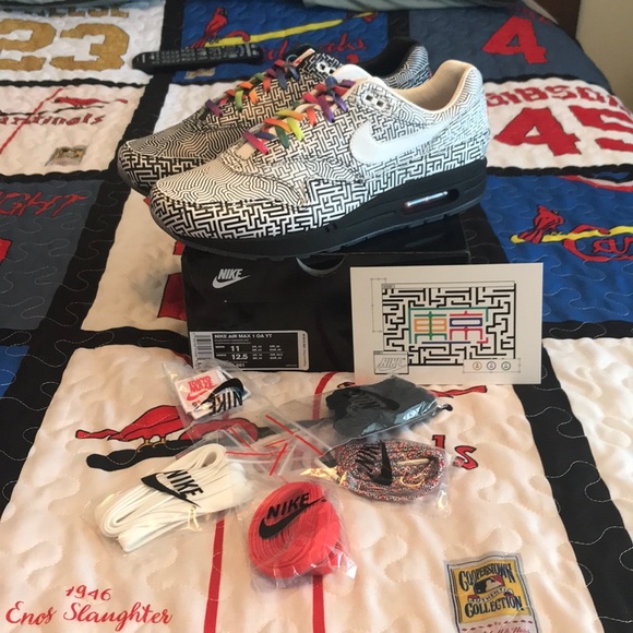 Nike Other - Nike Air Max 1 OA YT